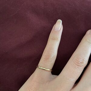 14k Gold Subtle Knife Edge Ring